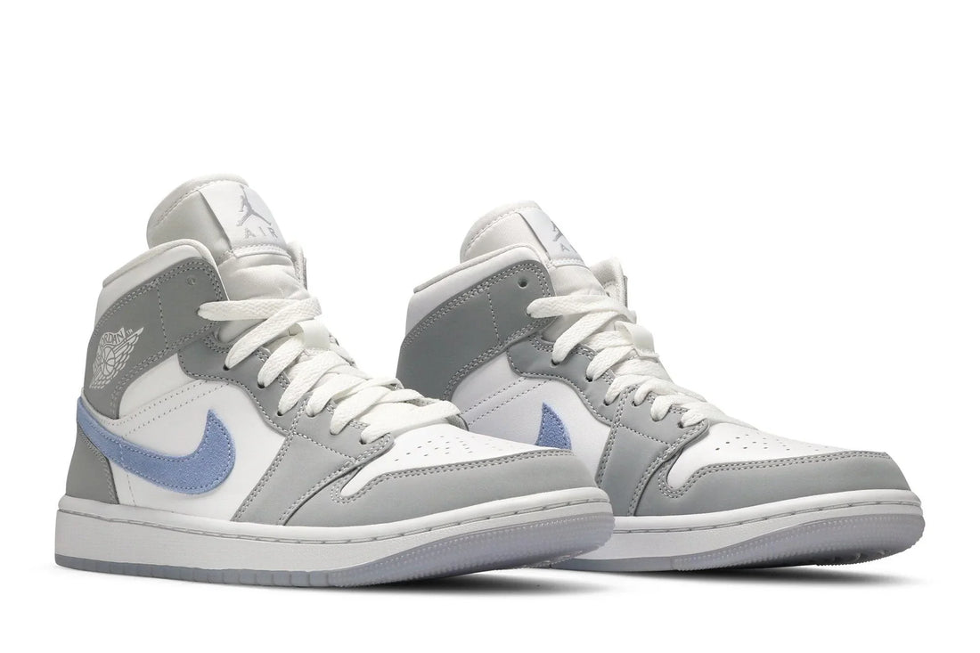 Air Jordan 1 Mid Wolf Grey Cinza