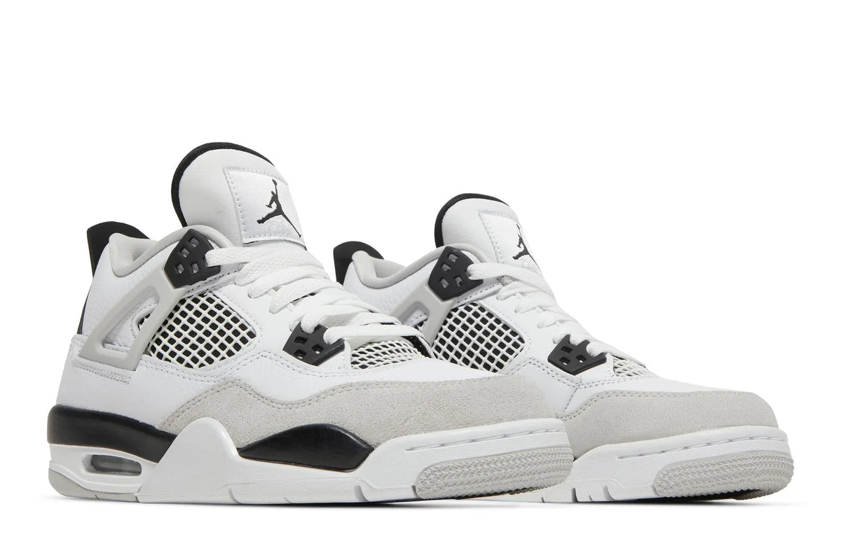 Air Jordan 4 Retro "Military Black" Branco