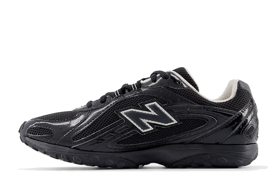 New Balance 204L Black Timberwolf Preto