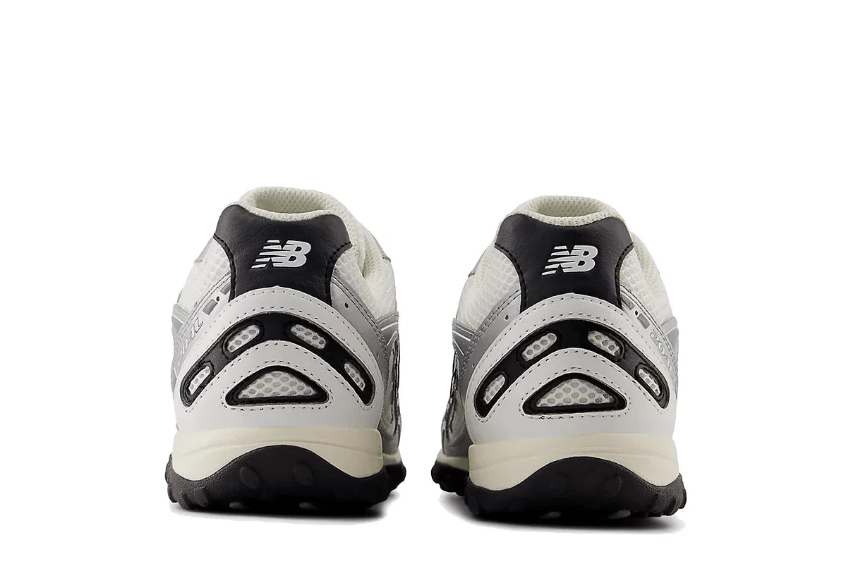 New Balance 204L Silver Metallic Black Prateado