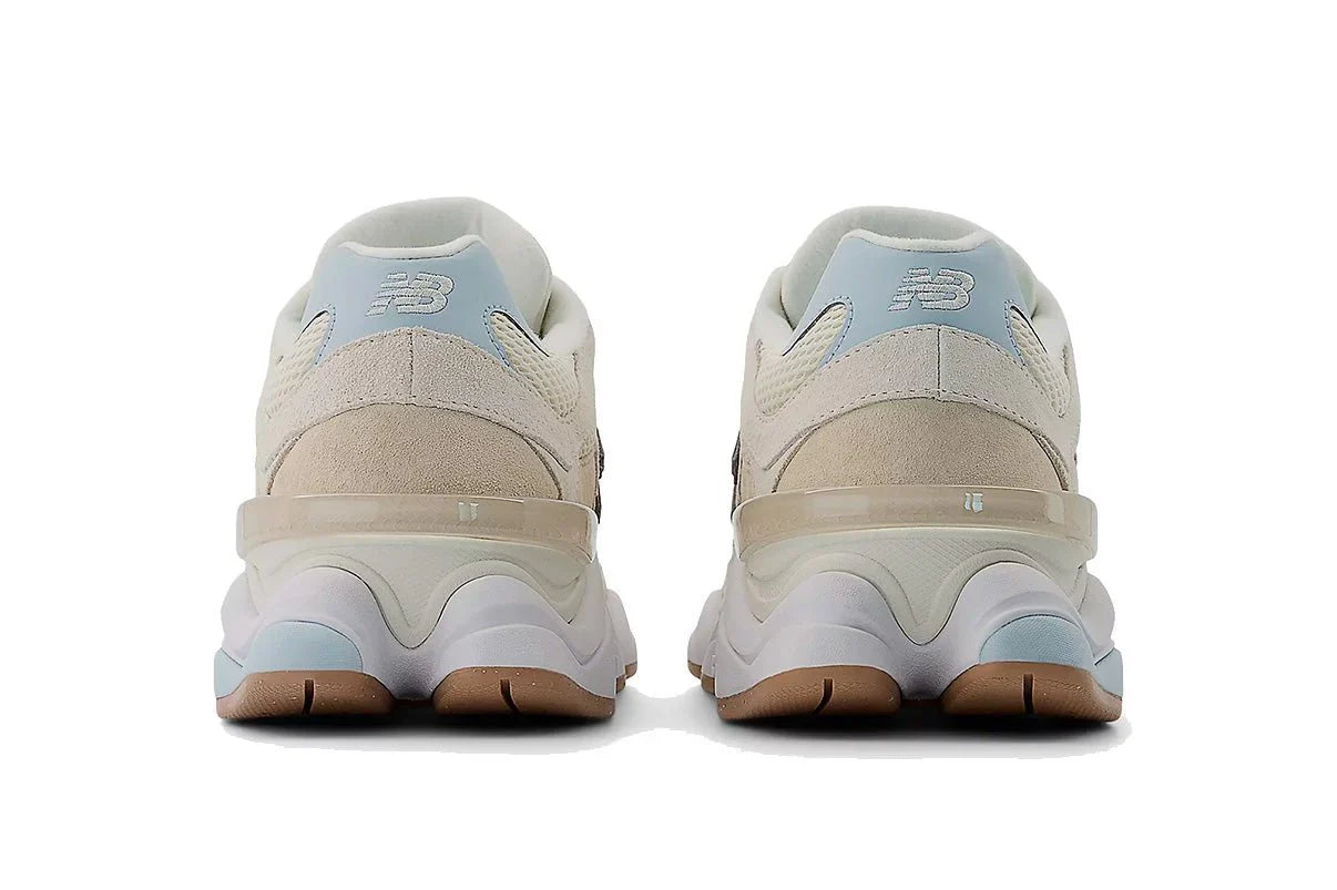 New Balance 9060 Bisque Frosted Glass Bege