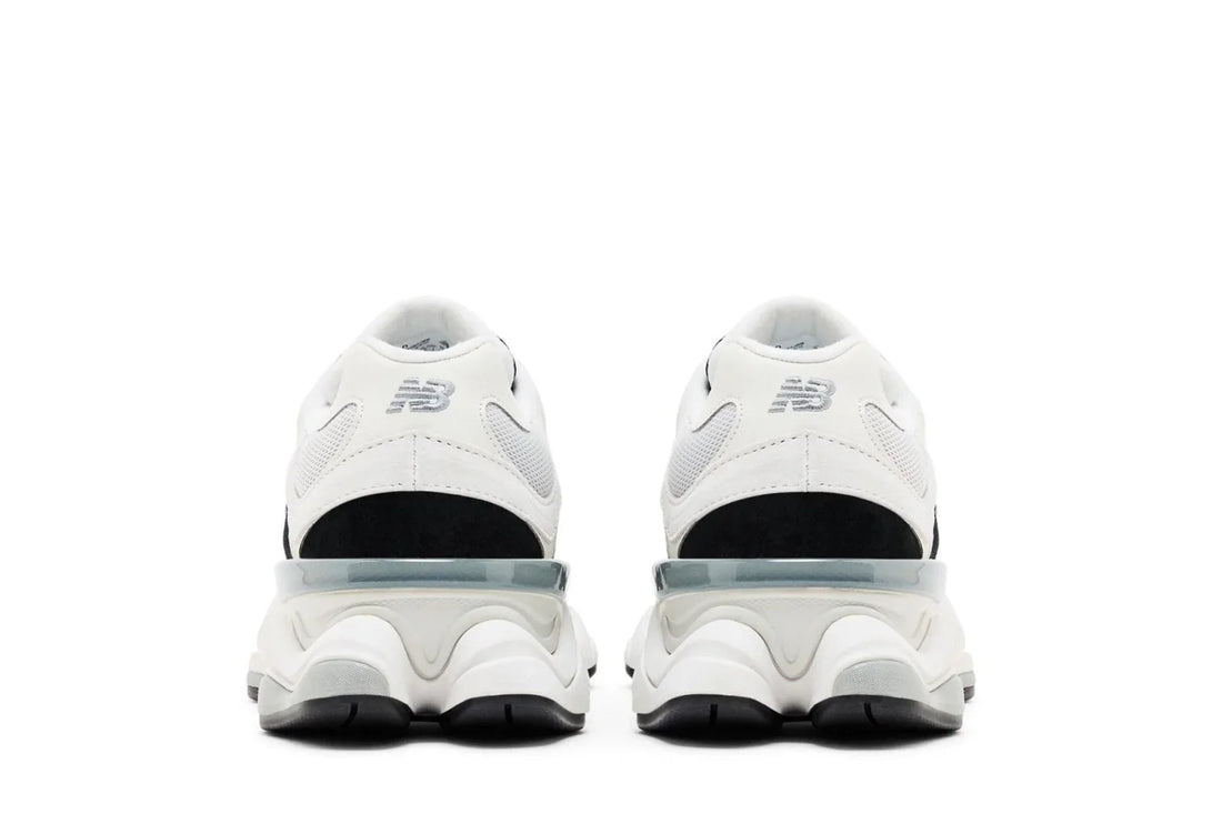 New Balance 9060 Reflection Black Suede Branco