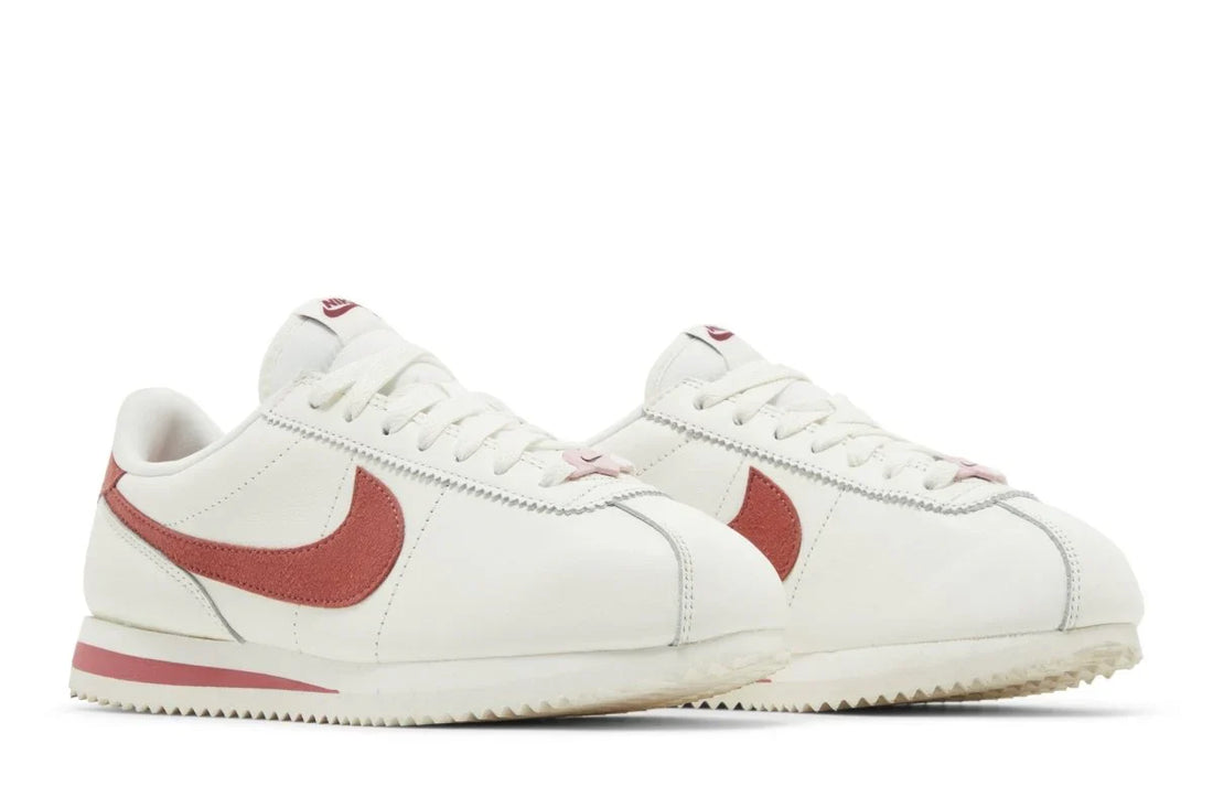 Nike Cortez Valentine's Day Branco
