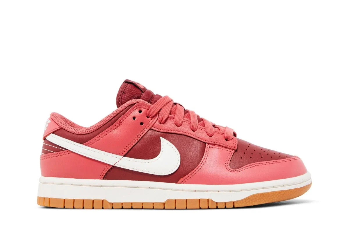 Nike Dunk Low Desert Berry Rosa