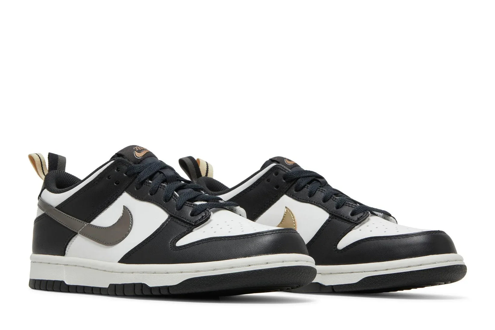 Nike Dunk Low GS Black/White Metallic Preto