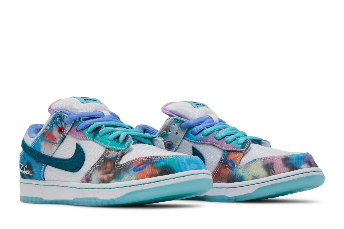 Nike Sb Dunk Low x Futura Skateboard Bleached Aqua Azul