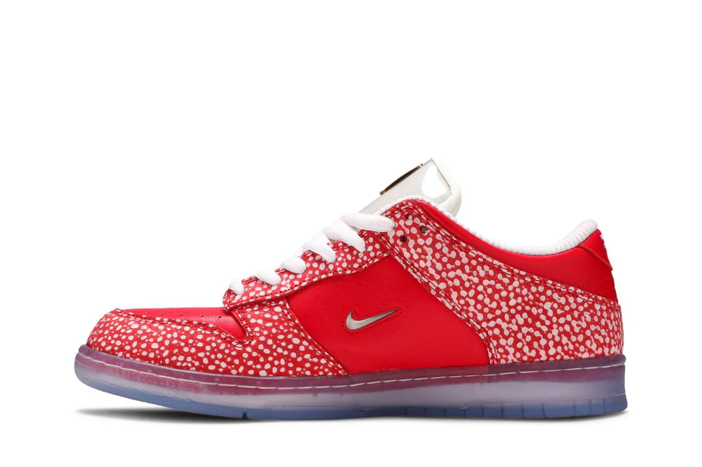 Nike Sb Dunk Low x Stingwater Magic Mushroom Vermelho